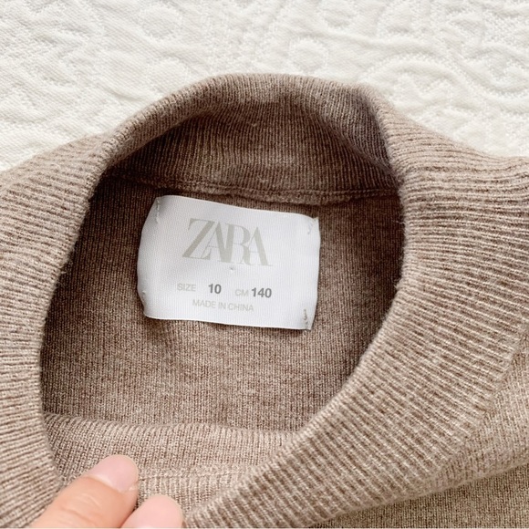 Zara Girls' Knit Sweater Tunic with Side Slit, Taupe - Picture 4 of 4